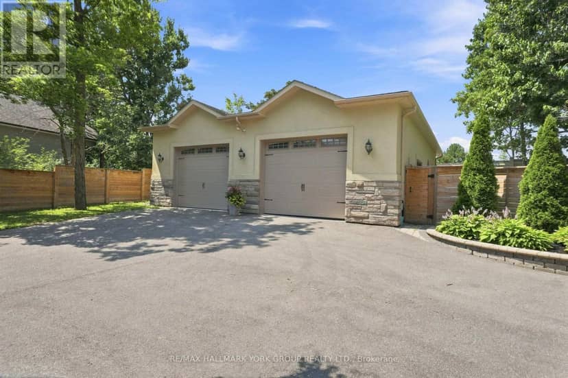 111 Whispering Pine Trail, Aurora, photo 3