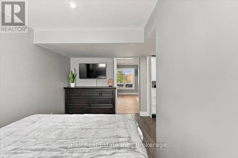 202 Edwina Drive — photo 19 of 40