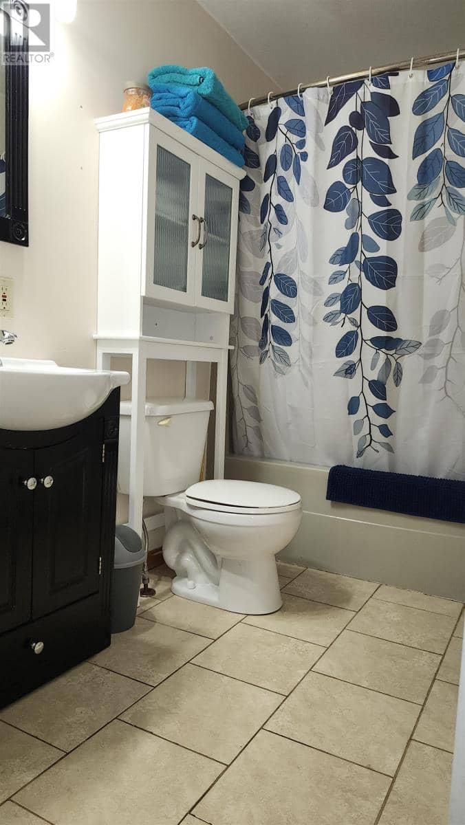 203 French Creek Road — photo 11 of 33