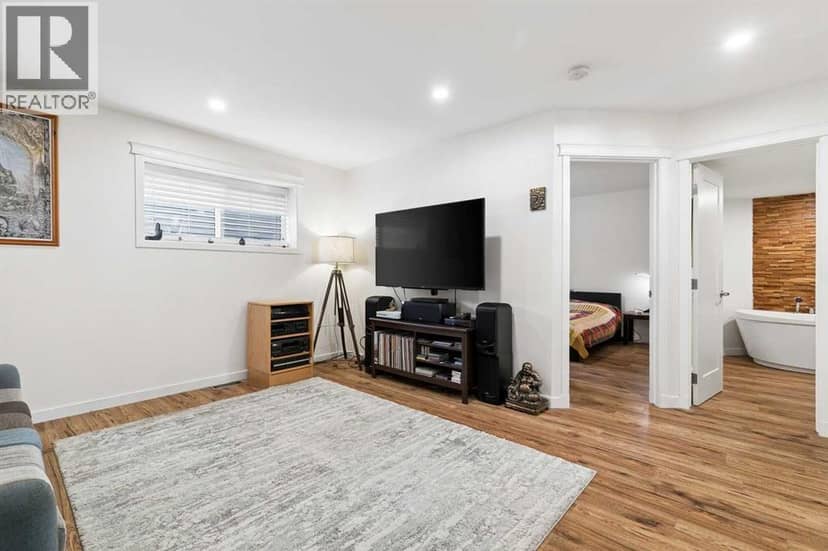 355 Woodbine Boulevard SW — photo 25 of 40