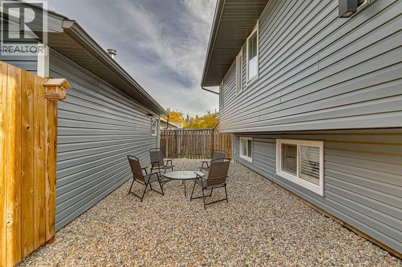 355 Woodbine Boulevard SW — photo 39 of 40