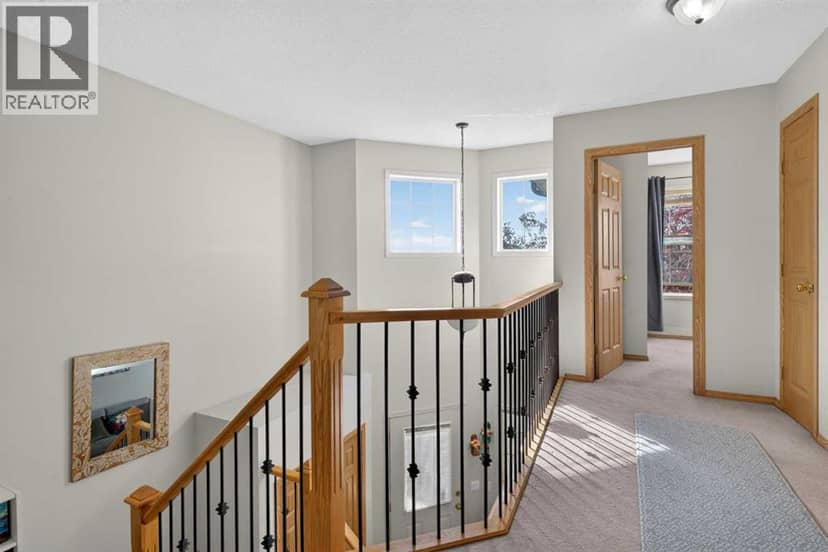 52 Citadel Forest Close NW — photo 17 of 37