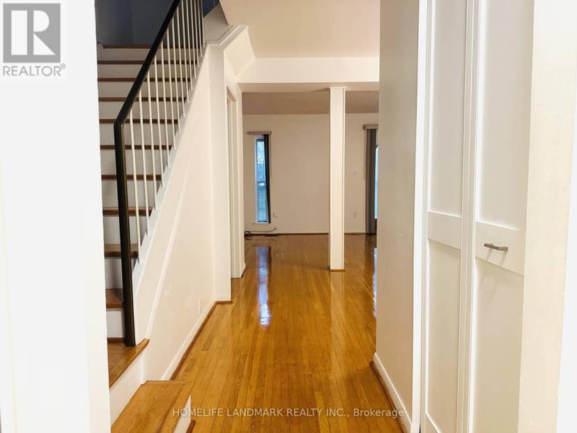 136 - 15 Esterbrooke Avenue, Toronto, photo 4