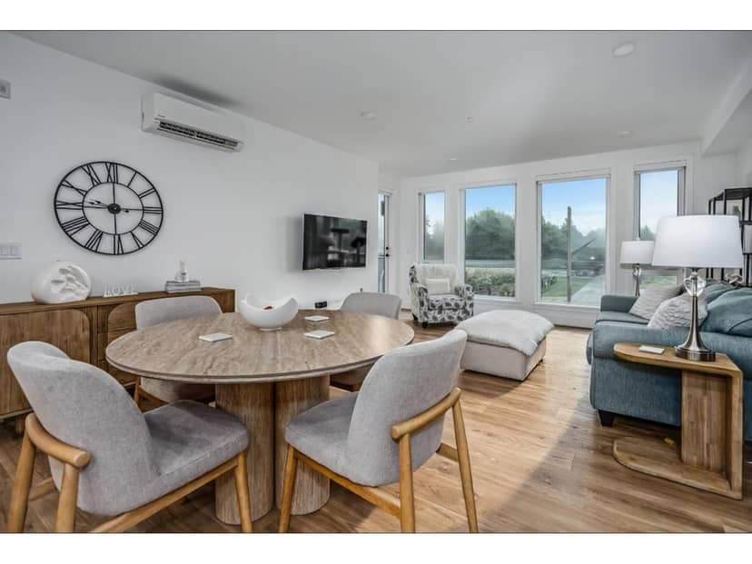 301 33160 PLAXTON CRESCENT, Abbotsford, photo 2