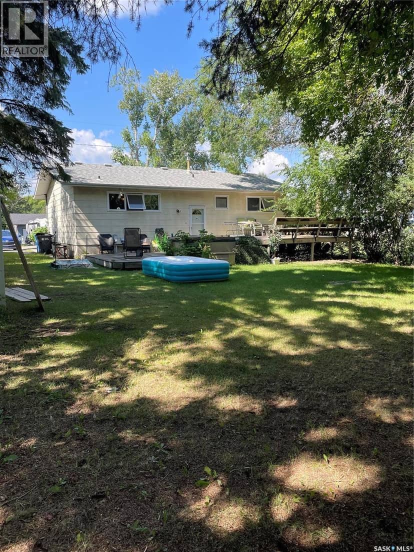 907 Grove STREET, Whitewood, photo 4