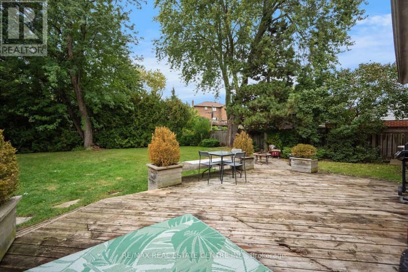 66 Theodore Drive — photo 26 of 29