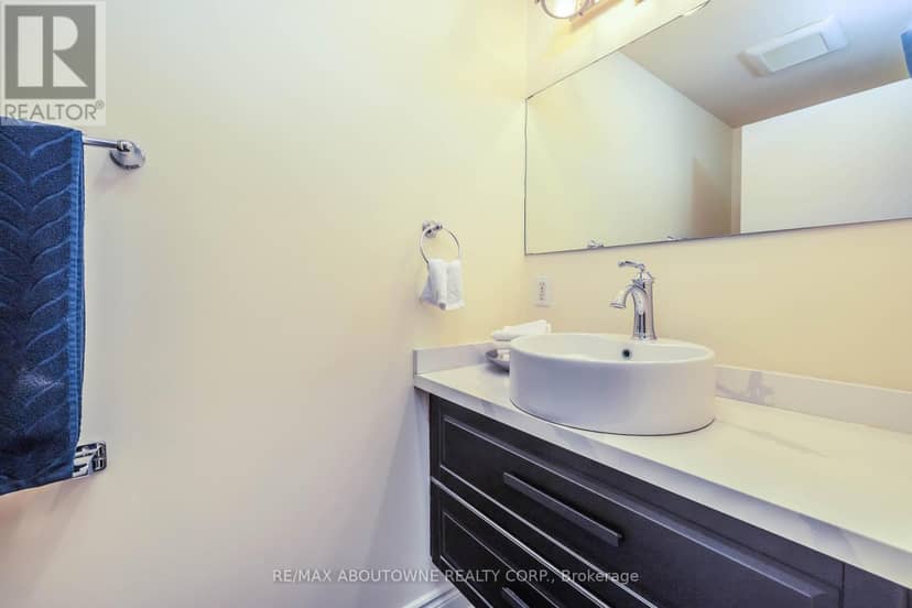 3276 Governors Road — photo 13 of 40
