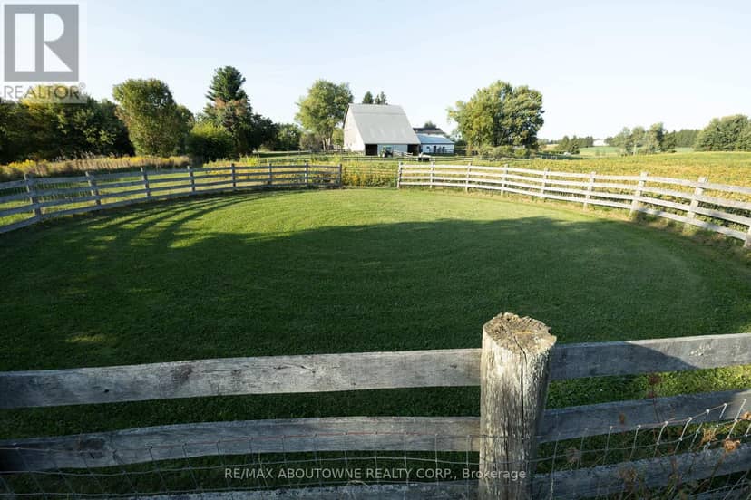 3276 Governors Road — photo 9 of 40