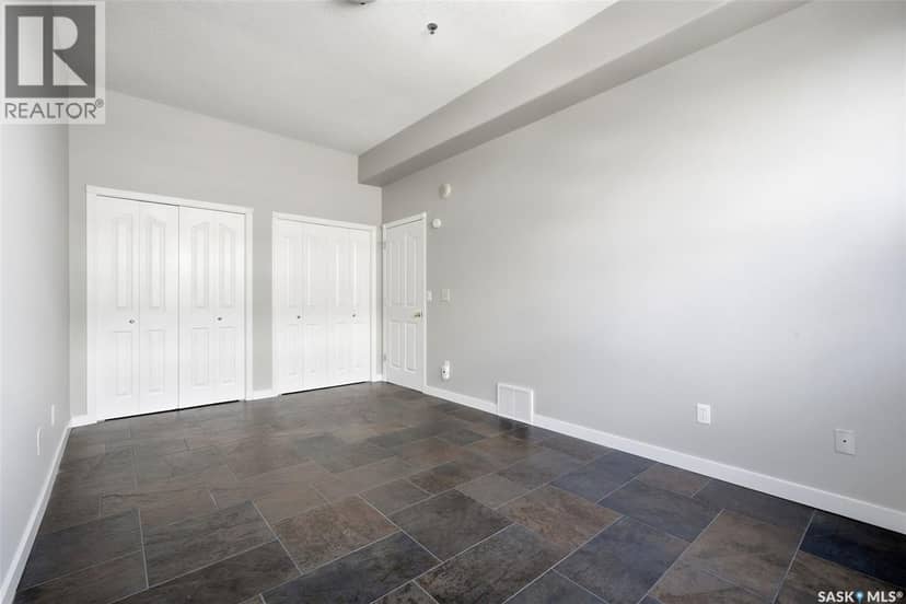 1203 1901 Victoria AVENUE — photo 19 of 30