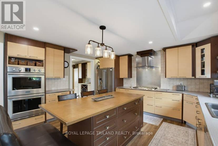 185 Centennial Avenue — photo 17 of 40