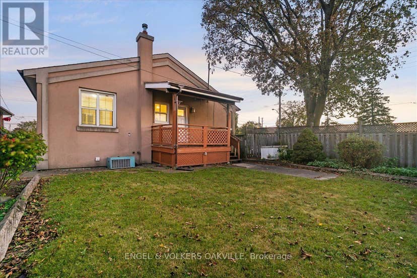 351 Renforth Drive — photo 36 of 38