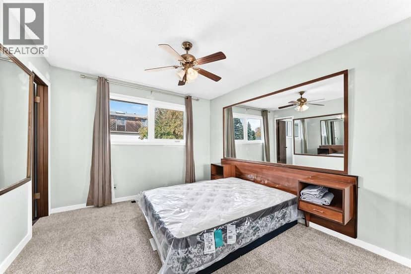 6803 Dalmeny Gate NW — photo 12 of 40