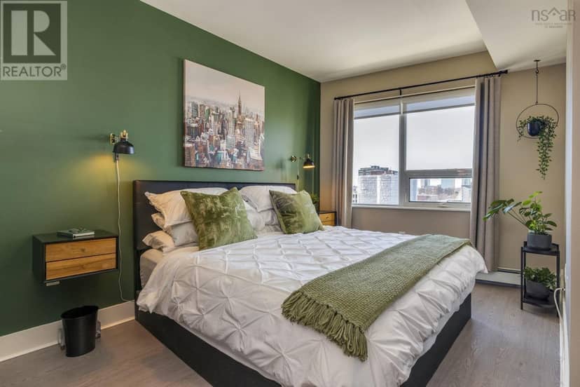 1007 15 Kings Wharf Place — photo 24 of 40