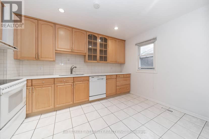 6 Sandy Haven Drive, Toronto, photo 4