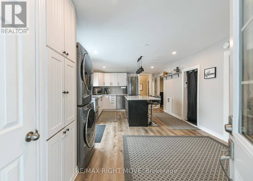 46 Osborne Street — photo 26 of 40
