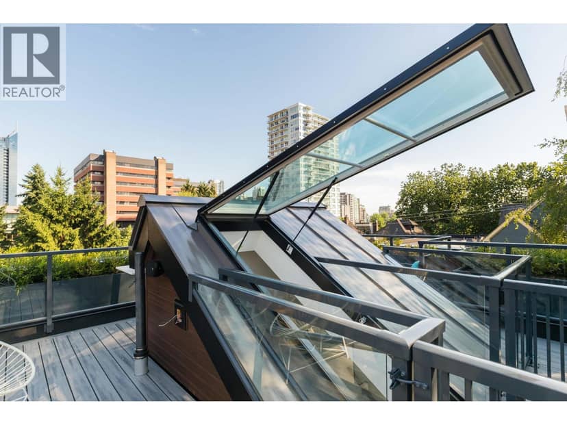 2 1152 COMOX STREET, Vancouver, photo 3
