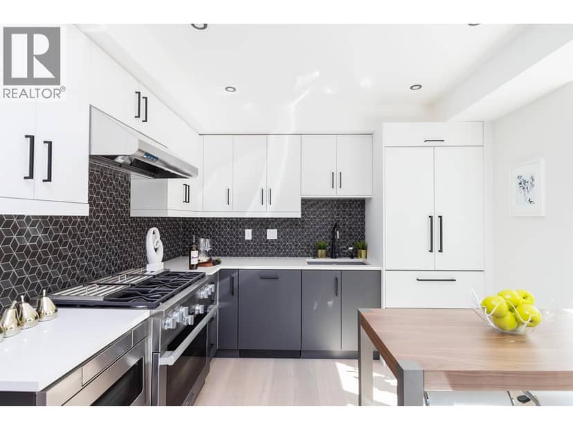 2 1152 COMOX STREET, Vancouver, photo 7