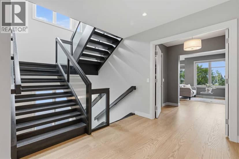 531 47 Avenue SW — photo 22 of 40