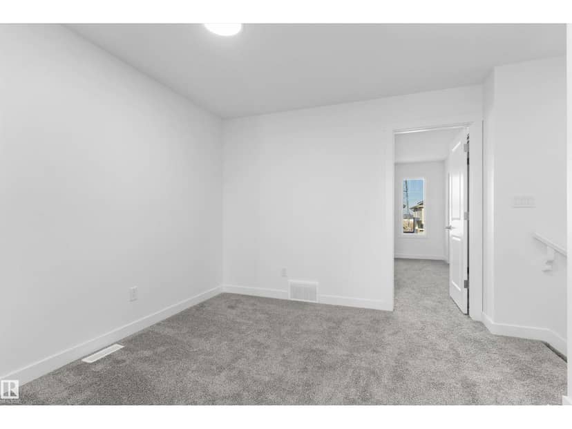 18863 29 AV NW — photo 31 of 40