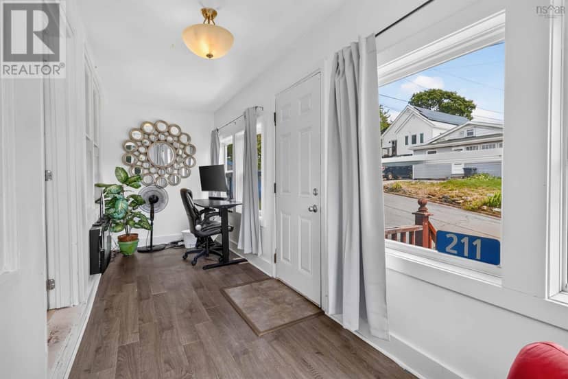 211 Marvin Street — photo 4 of 26