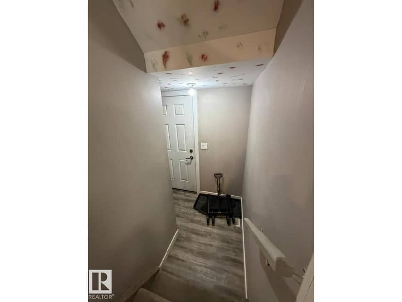424 42 AV NW — photo 16 of 28