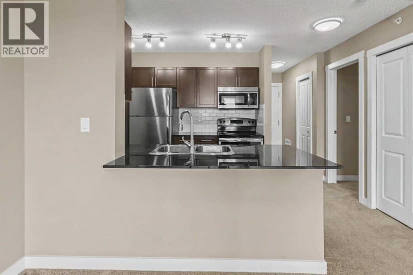 801, 10 Kincora Glen Park NW, Calgary, photo 7