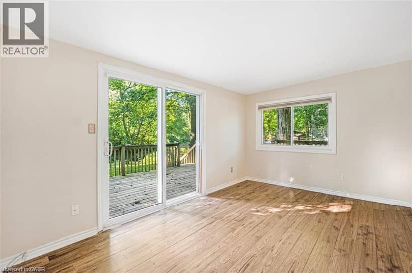 7465 EAST RIVER Road — photo 16 of 38