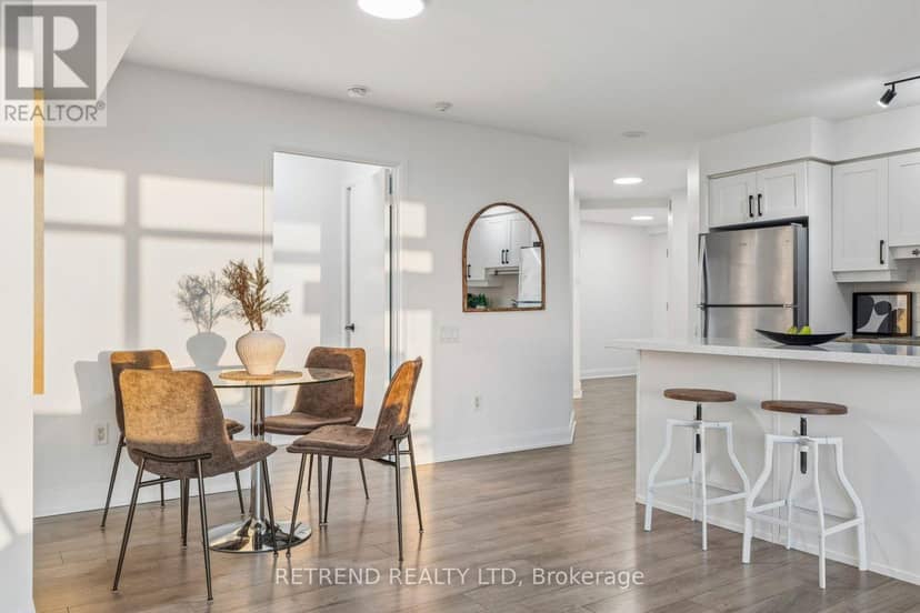 2808 - 2191 Yonge Street — photo 12 of 40