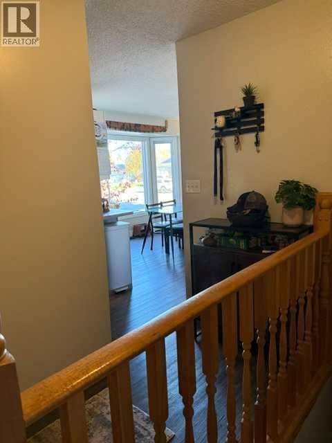 10415 107 Avenue — photo 21 of 40
