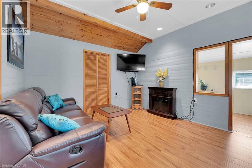 17 MAPLE Lane, Selkirk, photo 7