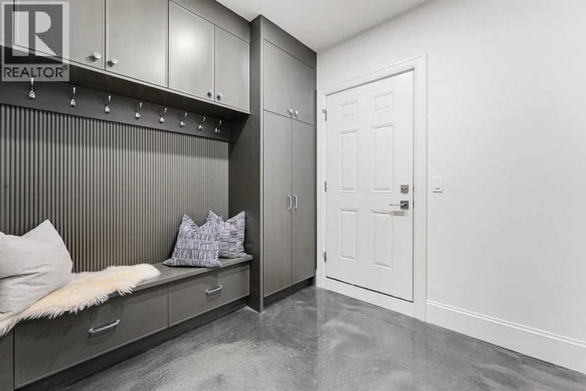 2021 27 Avenue SW — photo 39 of 40