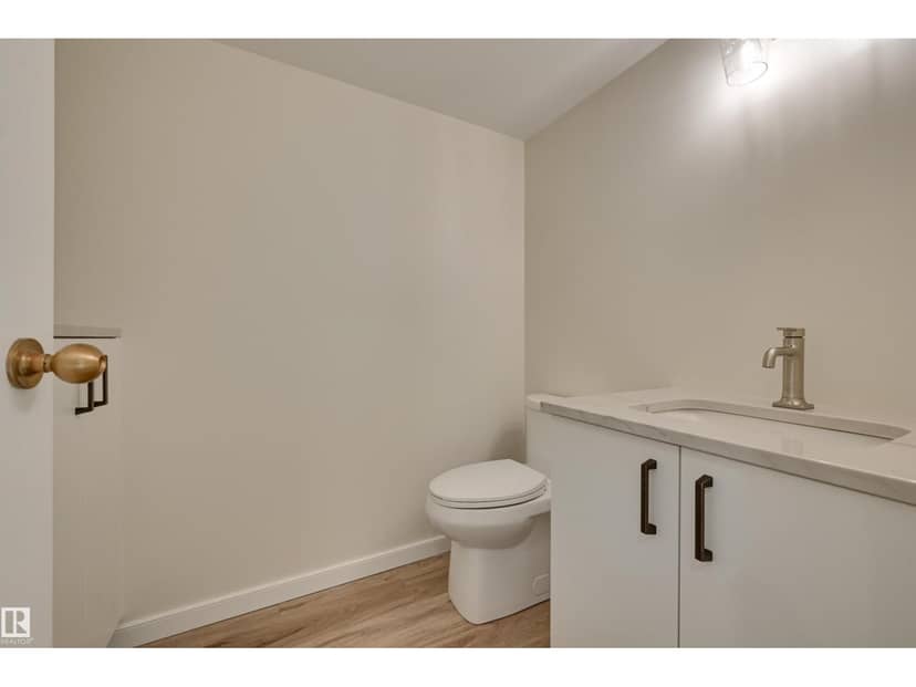 #1 11960 100 AV NW — photo 37 of 40