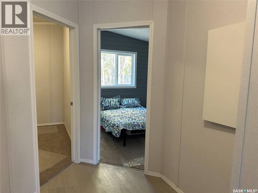 912 Quandt CRESCENT — photo 10 of 16