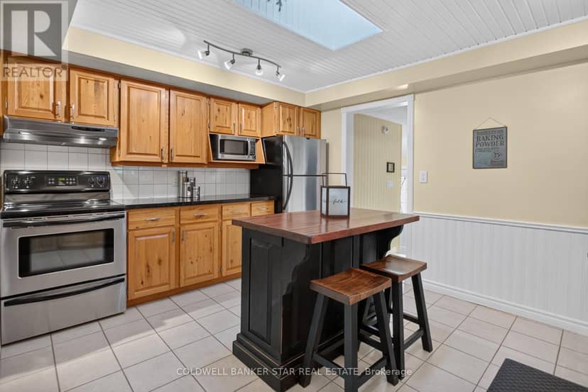 137 St George Street — photo 18 of 40