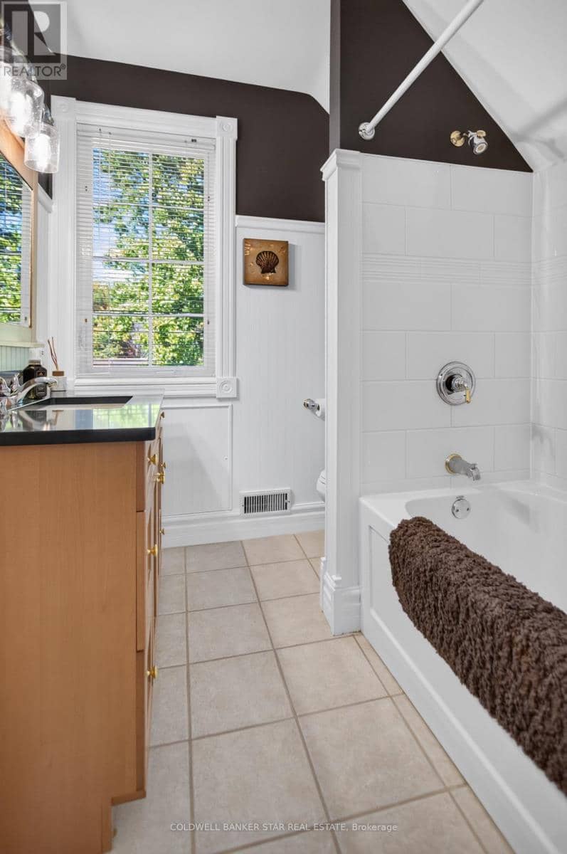 137 St George Street — photo 31 of 40