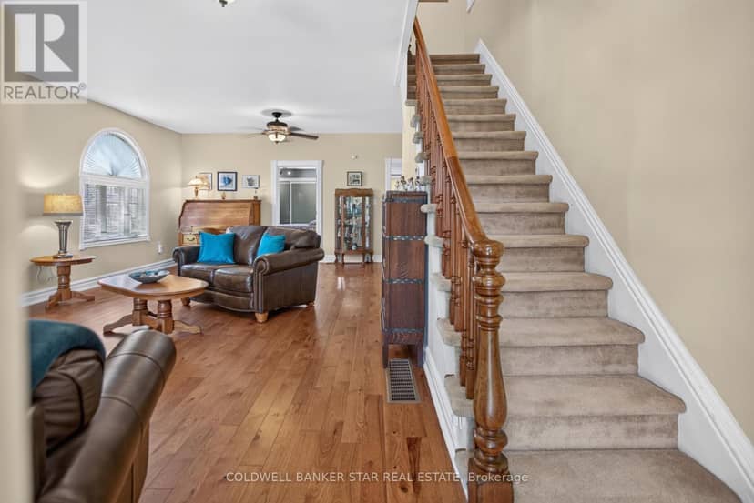 137 St George Street — photo 7 of 40