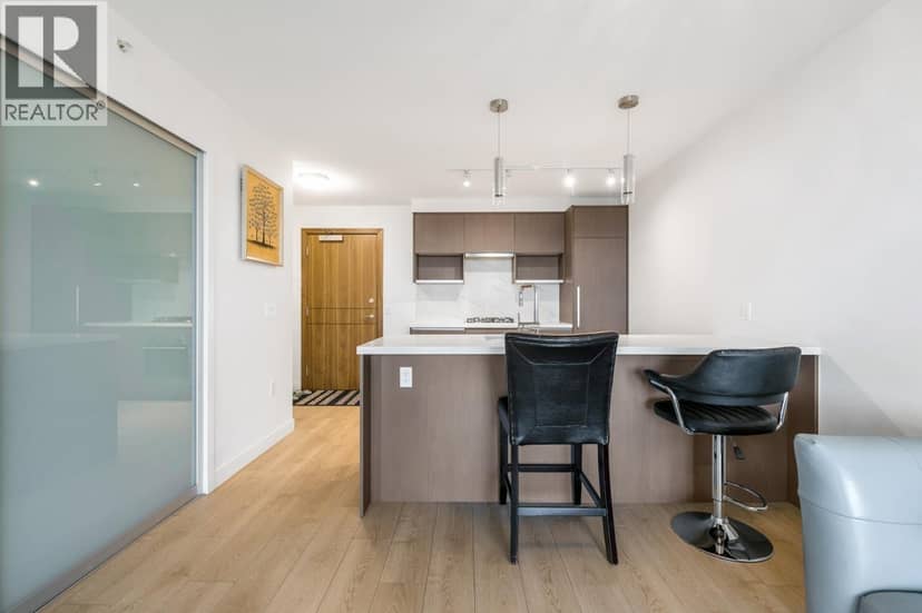 1208 9099 COOK ROAD, Richmond, photo 4