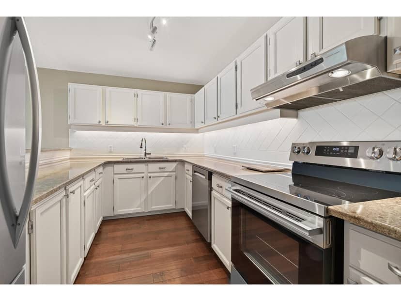 603 1442 FOSTER STREET, White Rock, photo 5