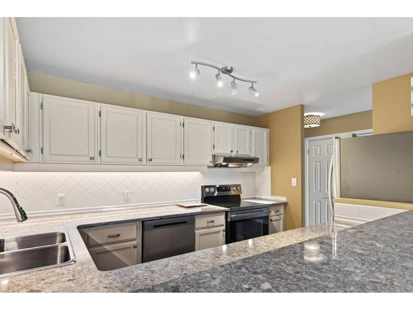 603 1442 FOSTER STREET, White Rock, photo 6