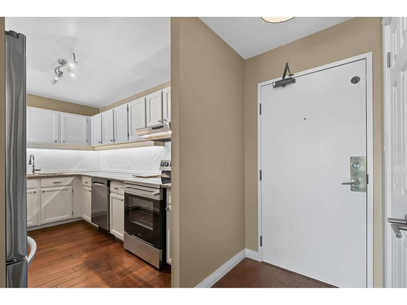 603 1442 FOSTER STREET, White Rock, photo 3