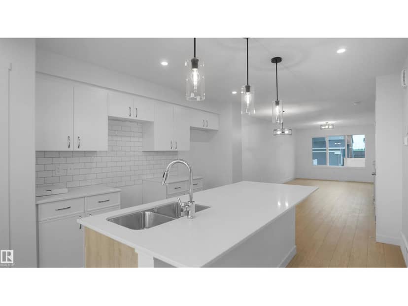 20827 16 AV NW — photo 14 of 32