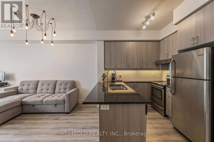 411 - 8130 Birchmount Road — photo 13 of 26