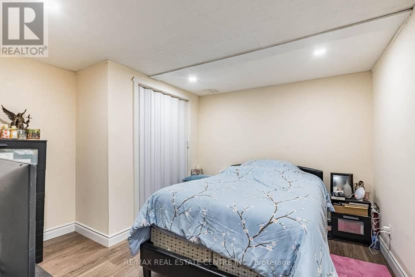 6939 Justine Drive — photo 25 of 40