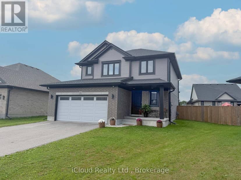 15 Curren Crescent — photo 2 of 26