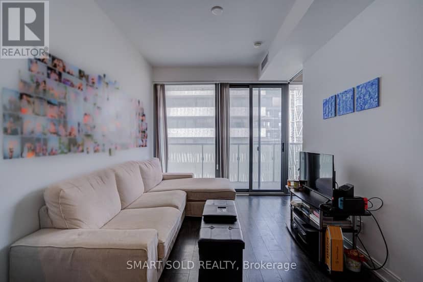 2909 - 50 Charles Street E — photo 13 of 40
