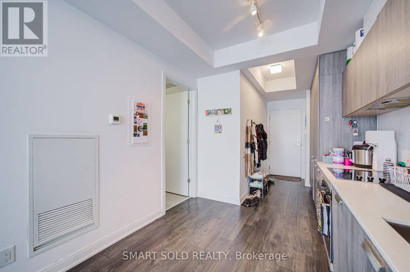 2909 - 50 Charles Street E — photo 14 of 40