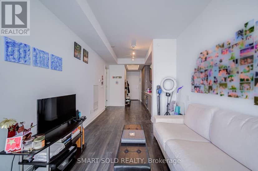 2909 - 50 Charles Street E — photo 17 of 40