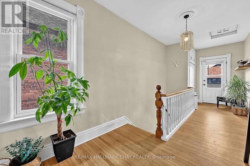 43 Brock Street — photo 18 of 34