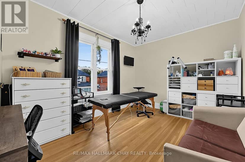 43 Brock Street — photo 22 of 34