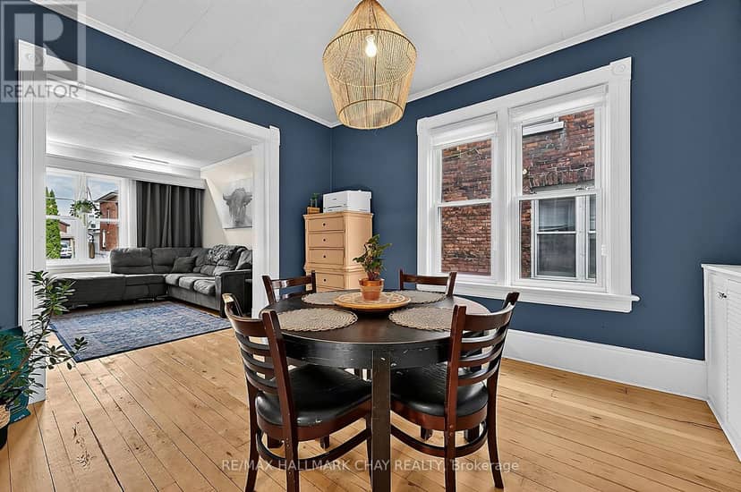 43 Brock Street, Barrie, photo 8